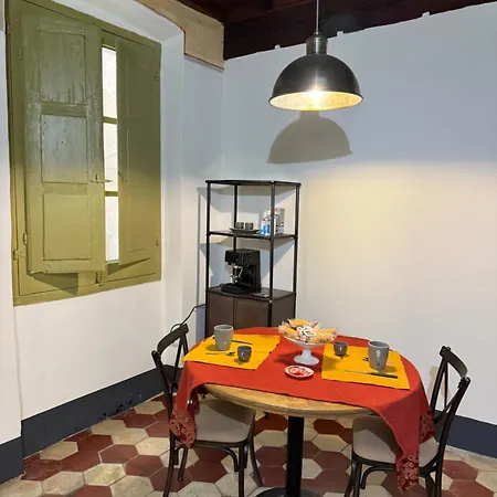Palazzo Antico Σάσαρι